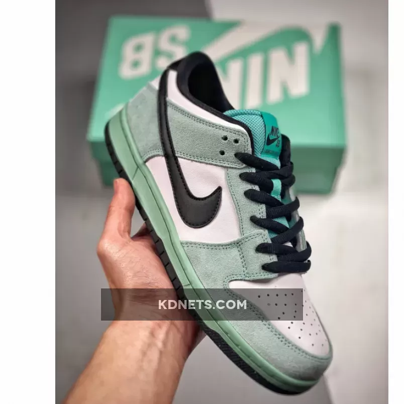 Nike SB Dunk Low 'Sea Crystal' #crystal dunk