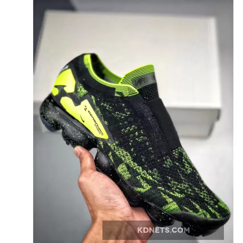 ACRONYM x Nike Air VaporMax Moc 2 Black Volt AQ0996-007