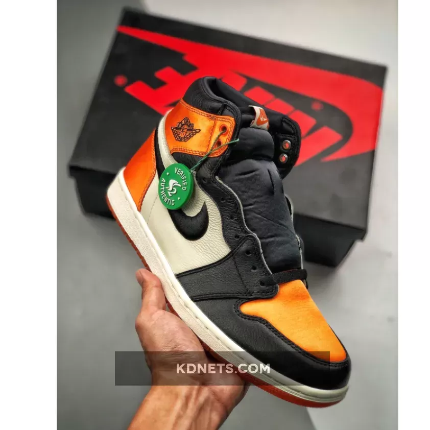 Jordan 1 Satin Shattered Backboard / Jordan 1 Mid Starfish
