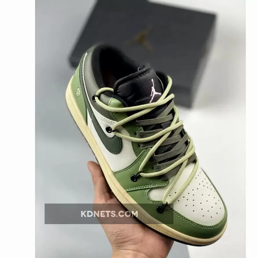 Air Jordan 1 Low White Green Black Restock