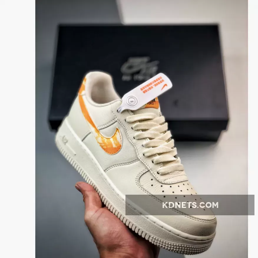 Nike Air Force 1 Low Sail/Orange-Black FN3419-100