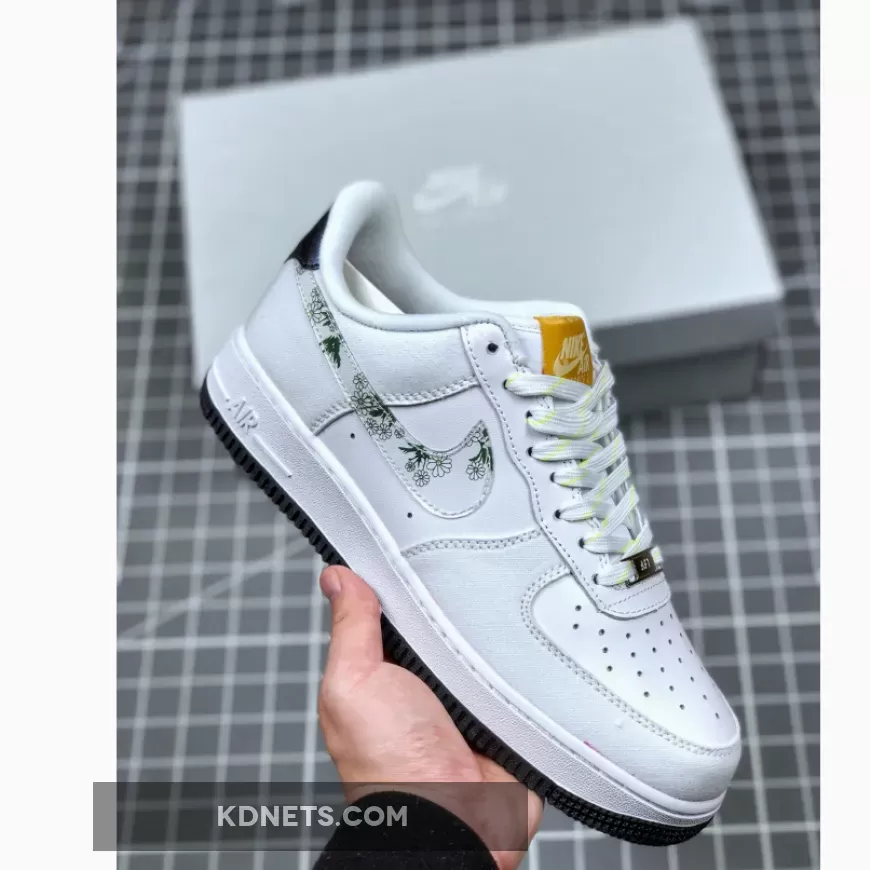 Nike Air Force 1 Daisy Pack CW5859-100 Air Force Daisy CW5861-100