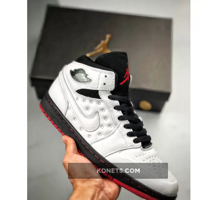 Air Jordan 1 Retro 97 'Black Toe' 555069-101 - vintage 97