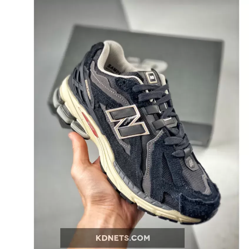 New Balance 1906R Black Taupe Black Protection Pack M1906RK