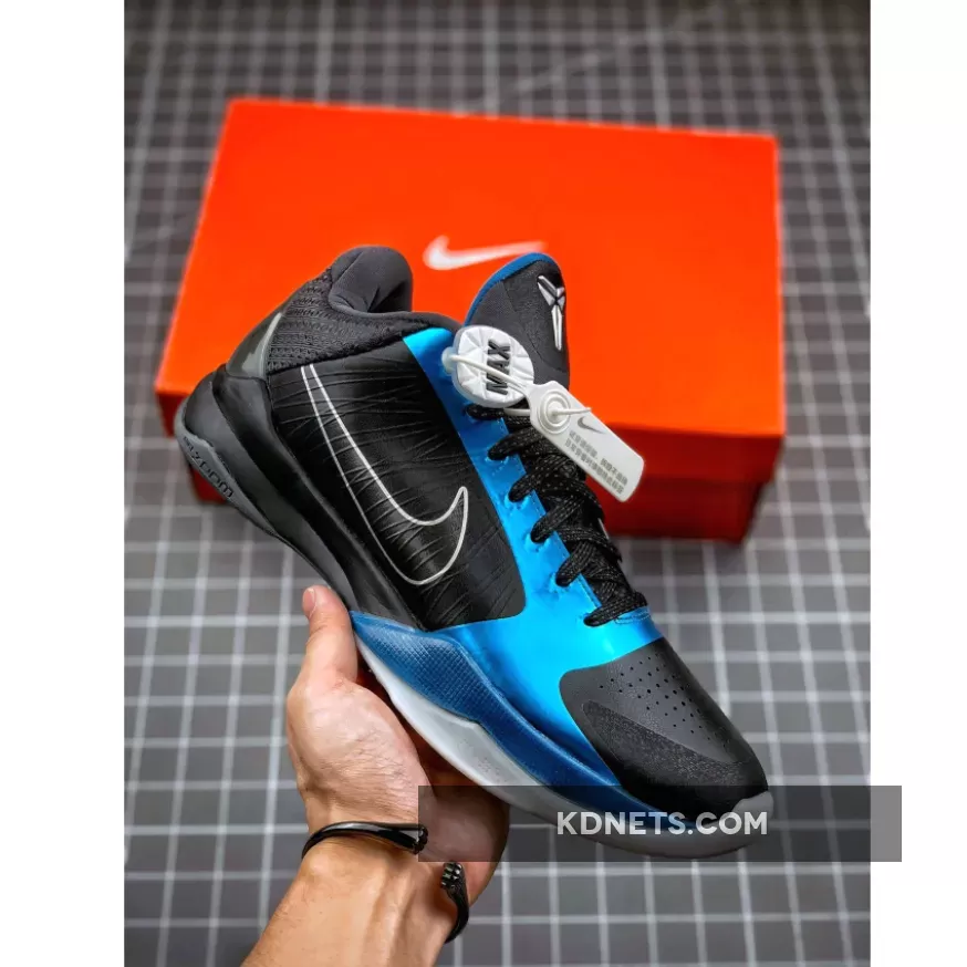 Black And Blue Kobes Nike Zoom Kobe 5 'Dark Knight' Black/Black-Dark Grey-Blue 386429-001