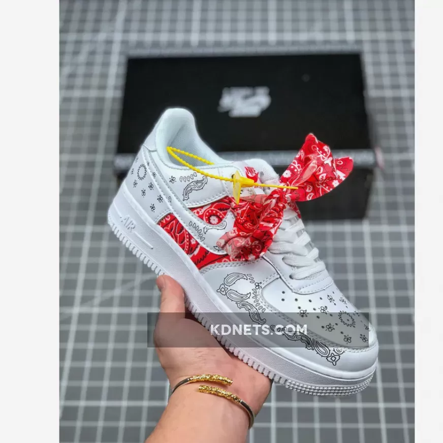 x Nike Air Force 1 Low White Red Black