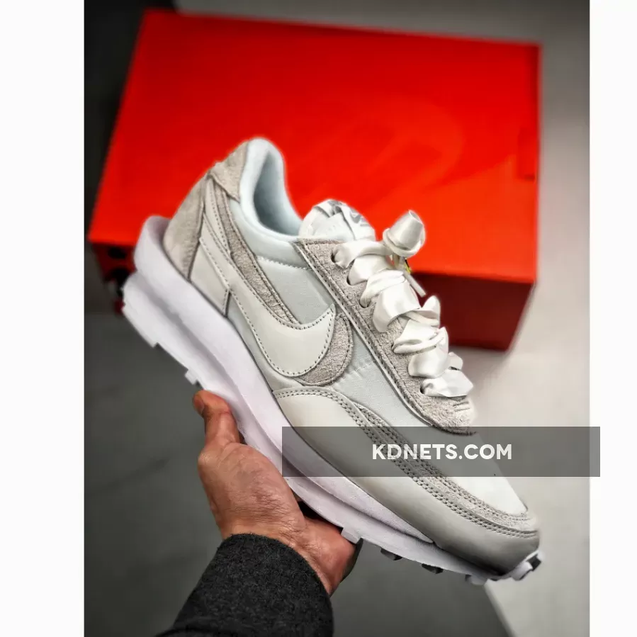 sacai x Nike LDWaffle White Nylon BV0073-101 off white sacai