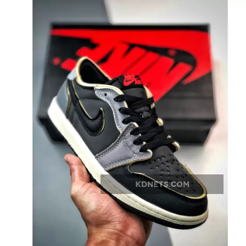 Air Jordan 1 Low Black/Fire Red-Dark Smoke Grey
