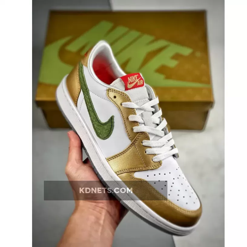 Air Jordan 1 Low OG "CNY 2024" Sail/Metallic Gold Grain