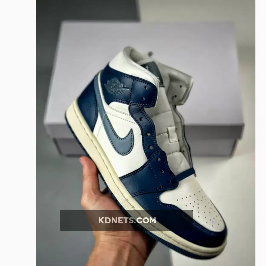 Air Jordan 1 Mid French Blue