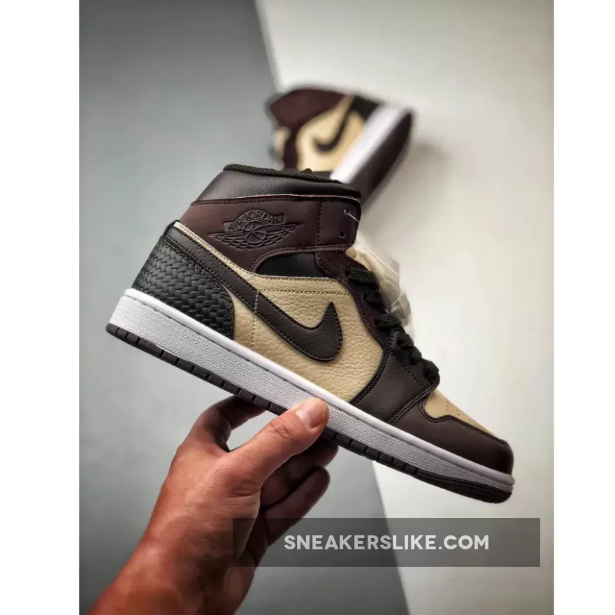 Air Jordan 1 Mid SE "Paris YMCA" Velvet Brown/Sanddrift