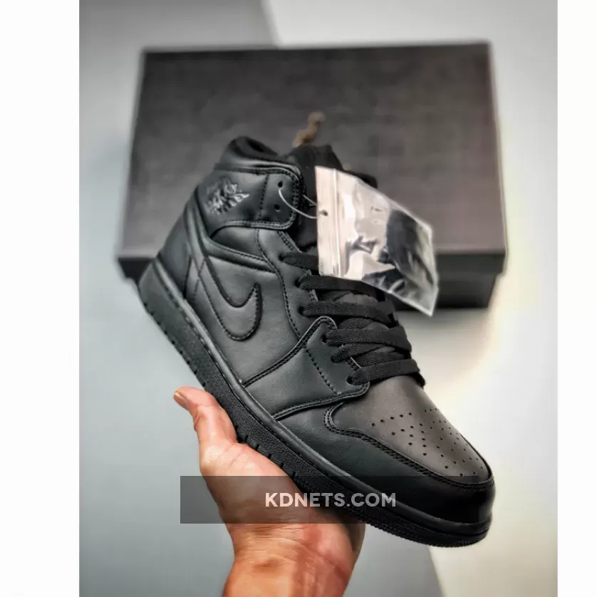 Air Jordan 1 Mid Triple Black