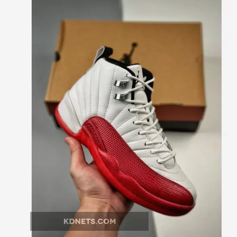 Air Jordan 12 OG Cherry