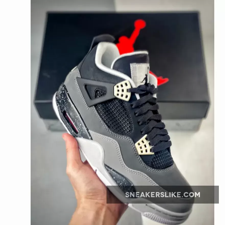 Air Jordan 4 Retro ‘Fear’ Black/White-Cool Grey