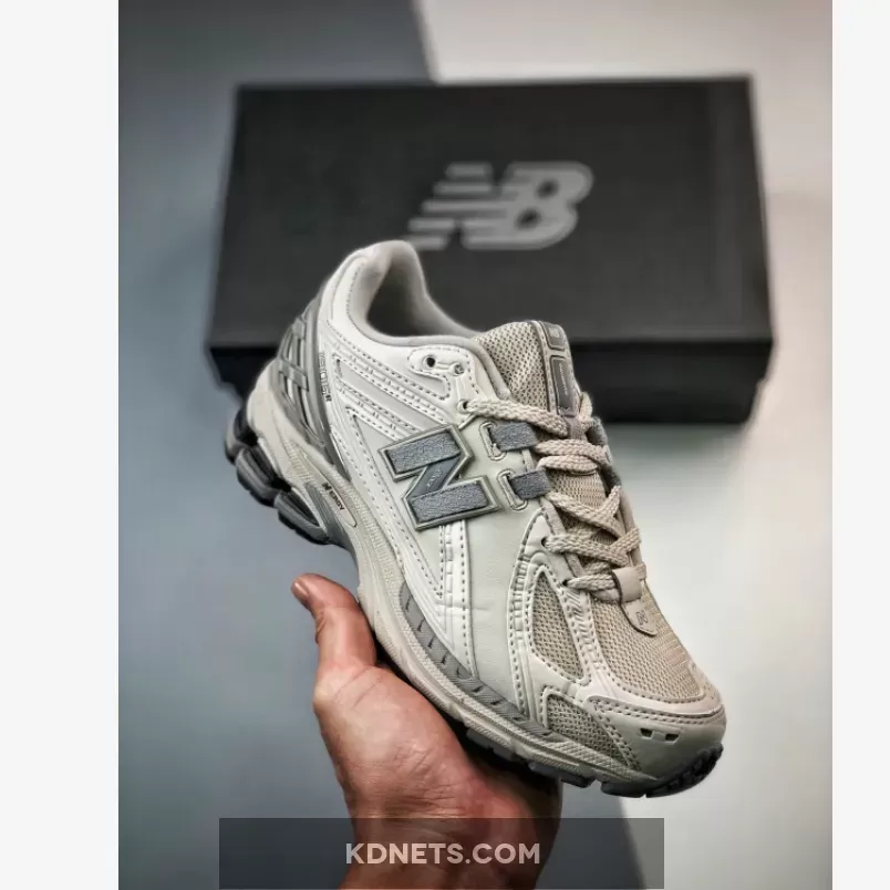 New Balance 1906R Moonbeam/Rain Cloud
