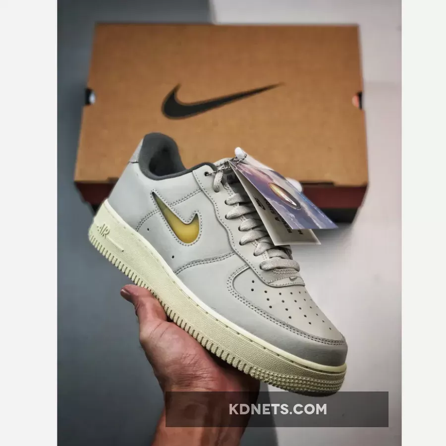 Nike Air Force 1 Jelly Swoosh Light Bone