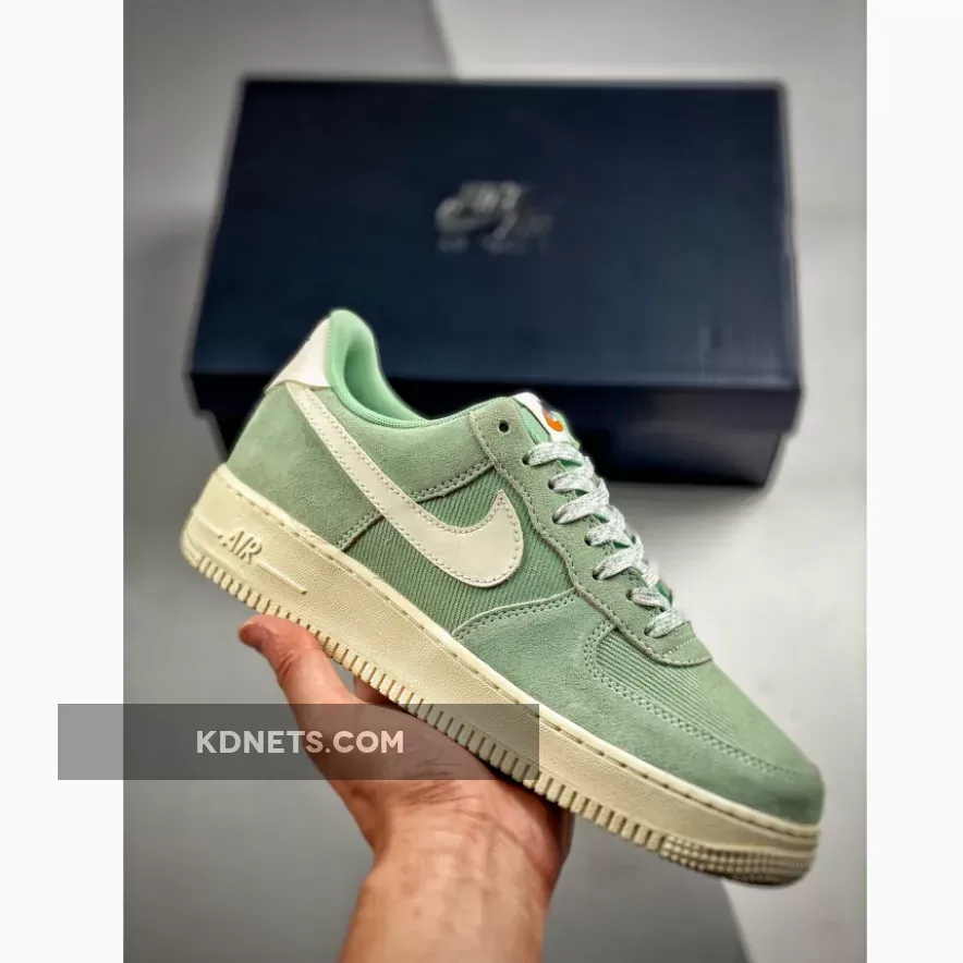 Nike Air Force 1 Low Enamel Green