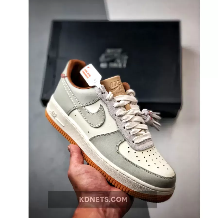 Nike Air Force 1 Low Light Bone/Sail-Tan-Gum Yellow