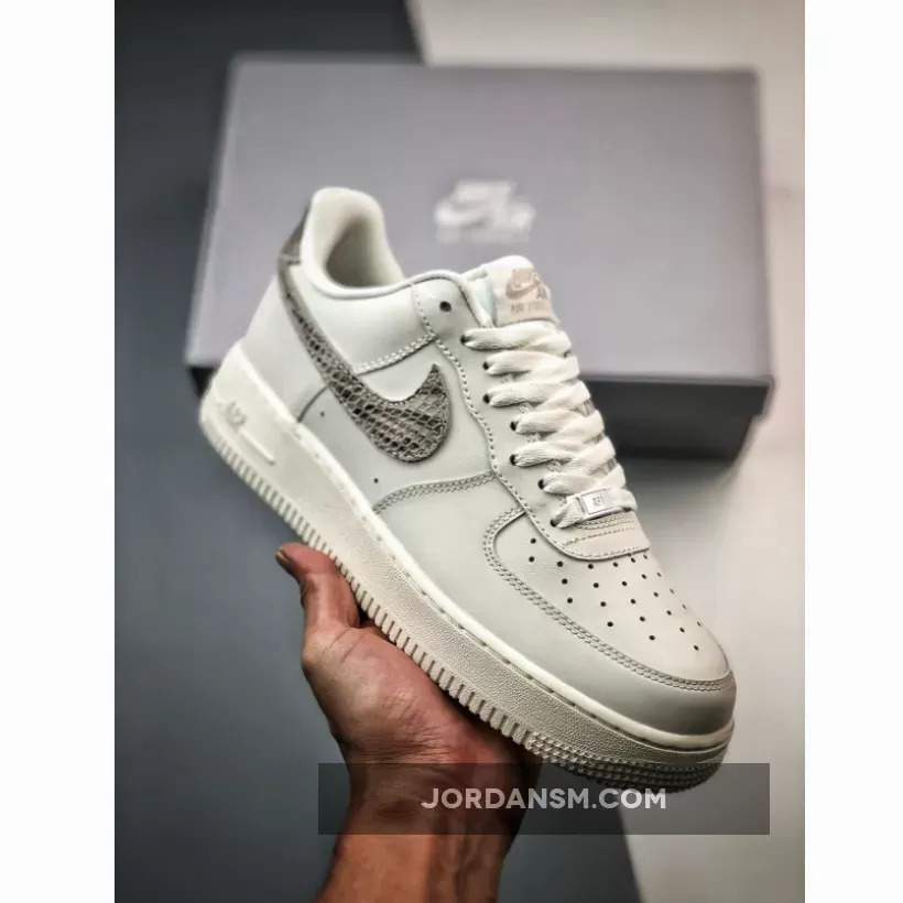 Nike Air Force 1 Low "Sail Snakeskin" DD8959-002