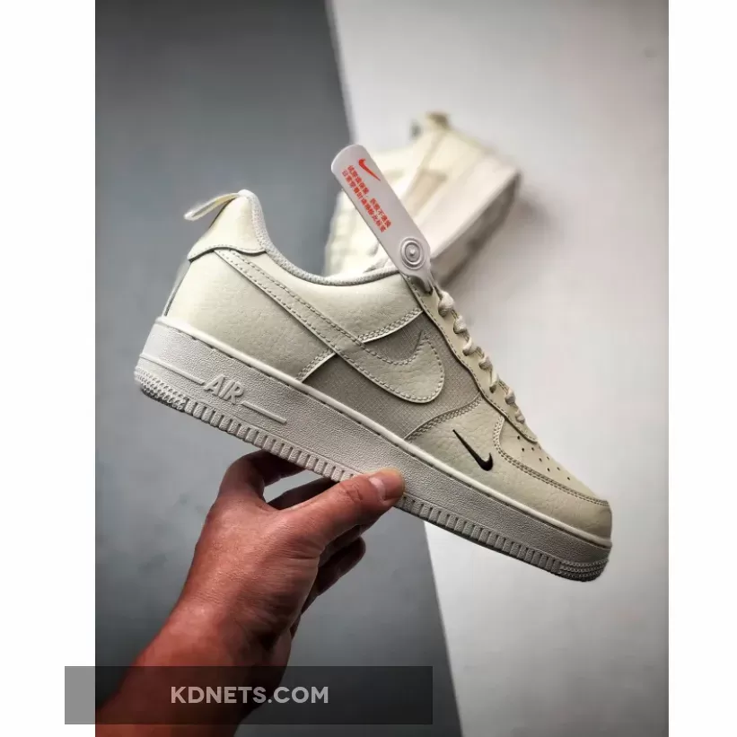 Nike Air Force 1 Low Sail Black