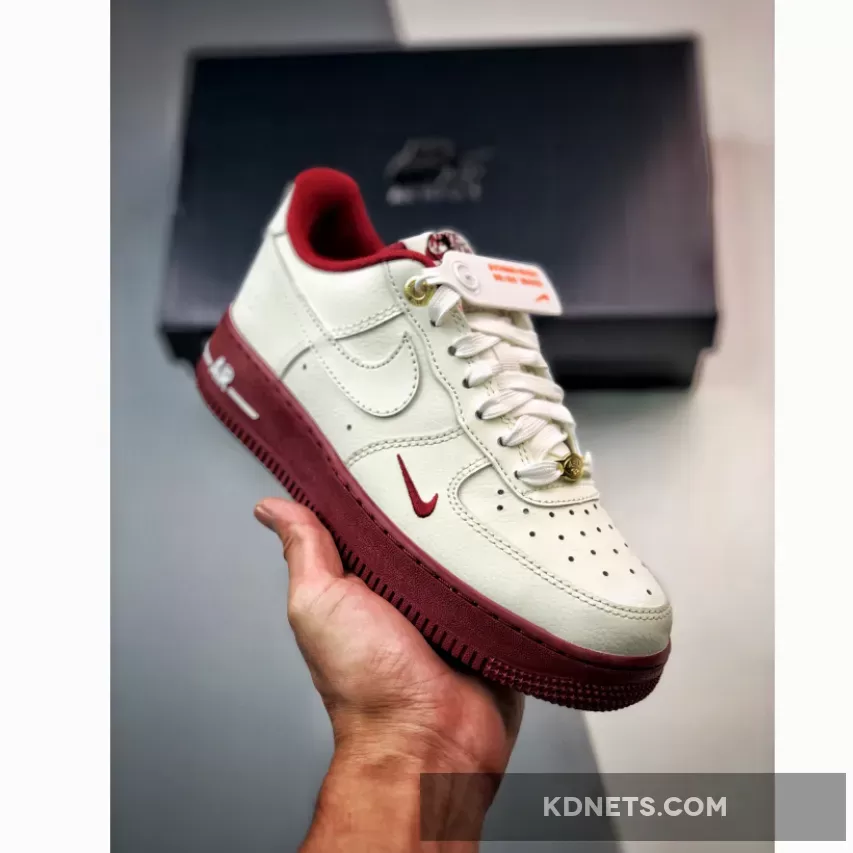 Nike Air Force 1 Low Sail/Team Red-Metallic Gold-Black