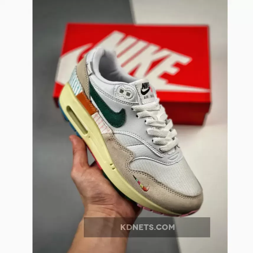 Nike Air Max 1 All Petals United