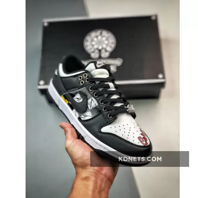Nike Dunk Low Black White