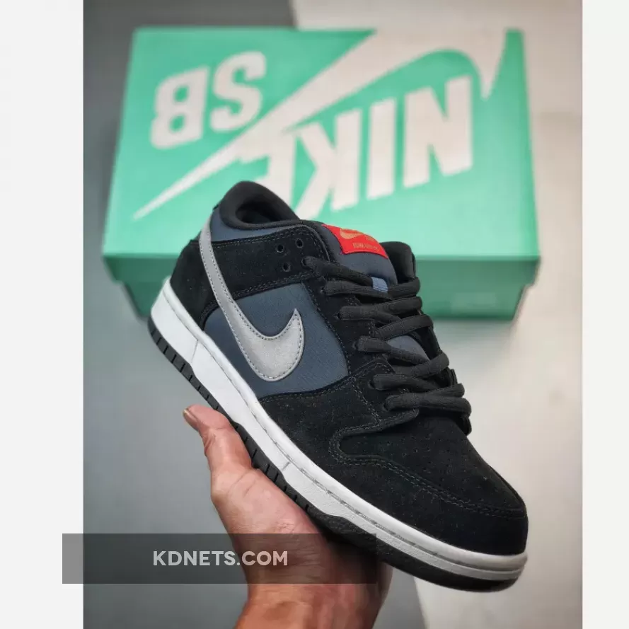 Nike SB Dunk Low Black/New Slate-Reflective Silver