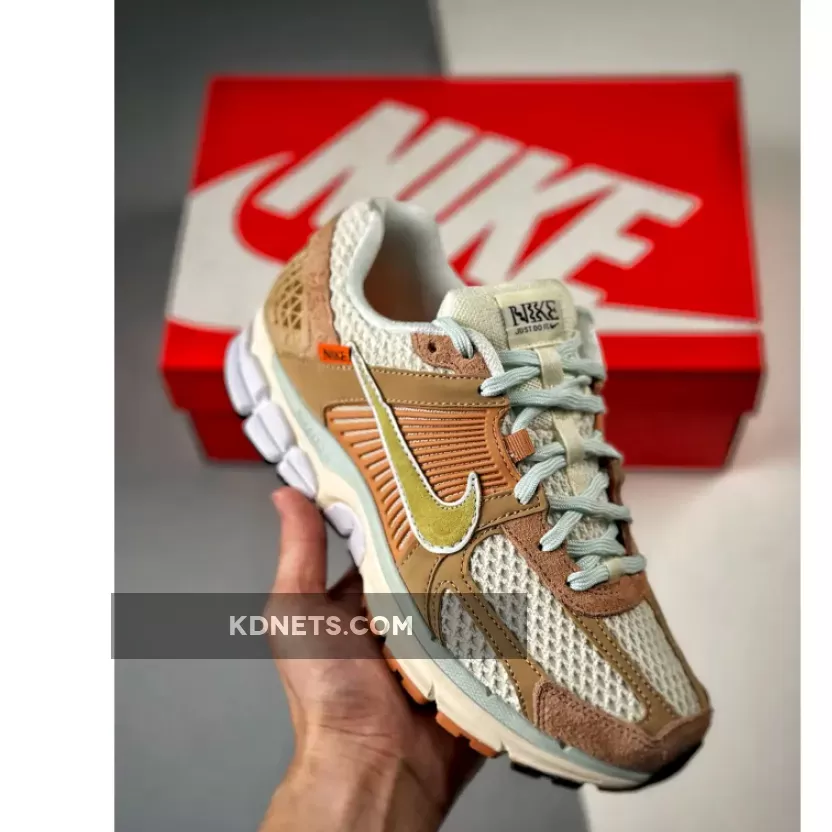 Nike Zoom Vomero 5 Have A Nike Day