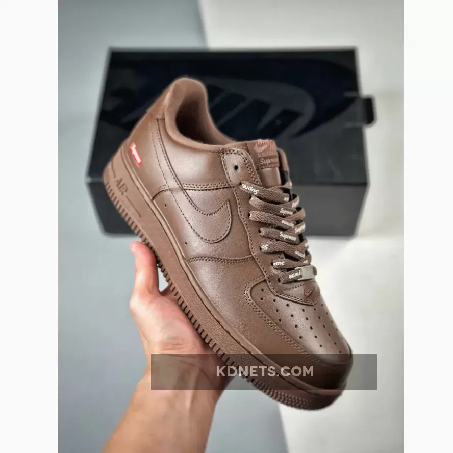 Supreme x Nike Air Force 1 Baroque Brown
