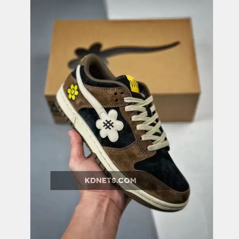 Water The Plant Dunk "Truffle" Brown Black